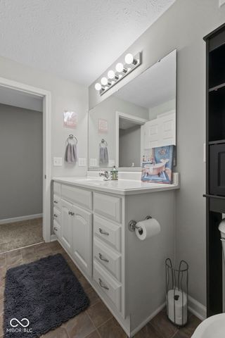 314 Fairfax Lane, Greenwood, IN 46142