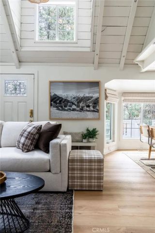 810 Sierra Vista, Twin Peaks, CA 92391