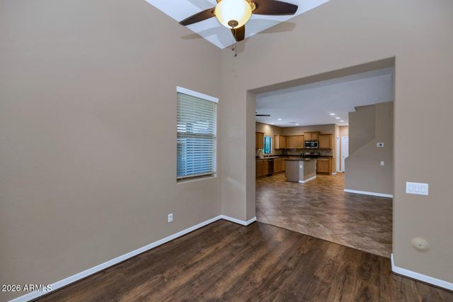 2157 W SCULLY Drive, Phoenix, AZ 85023