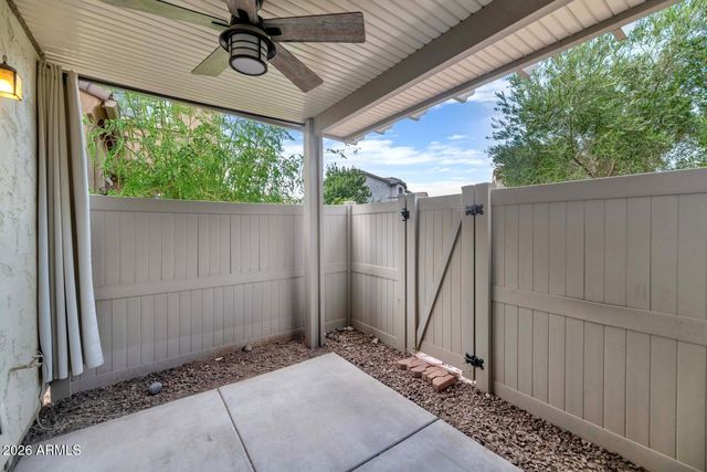 2157 W SCULLY Drive, Phoenix, AZ 85023