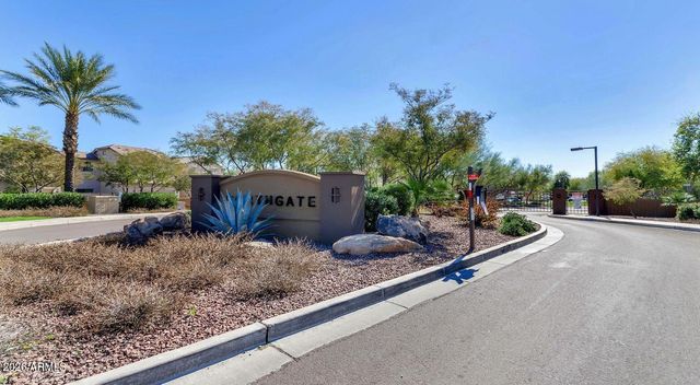 2157 W SCULLY Drive, Phoenix, AZ 85023