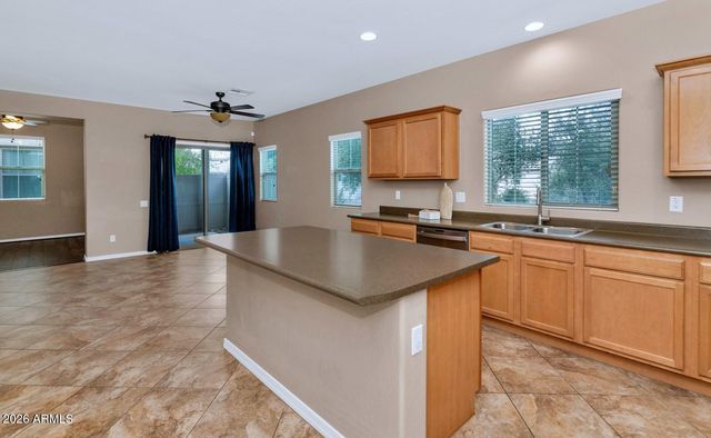 2157 W SCULLY Drive, Phoenix, AZ 85023