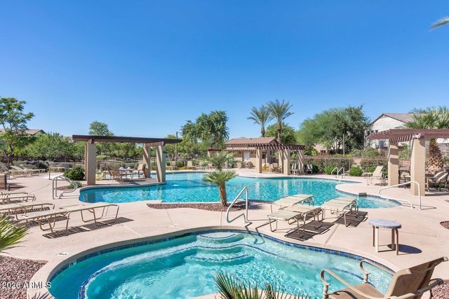2157 W SCULLY Drive, Phoenix, AZ 85023