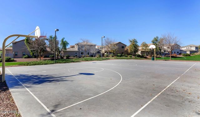 2157 W SCULLY Drive, Phoenix, AZ 85023