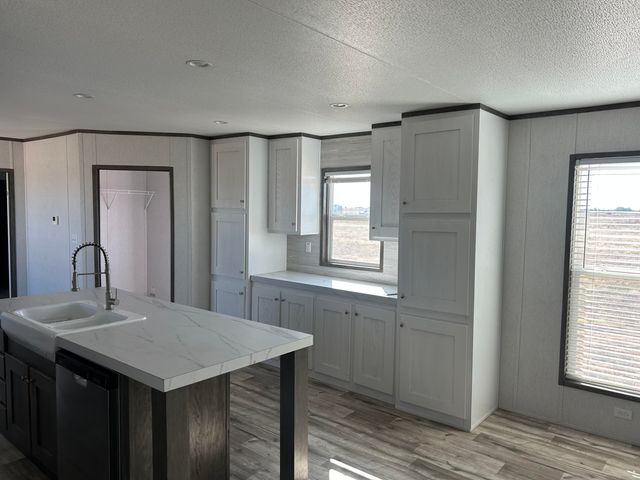 6932 Pr Kimber, Shallowater, TX 79363