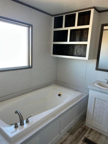 6932 Pr Kimber, Shallowater, TX 79363