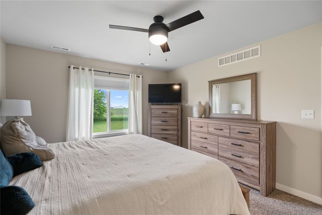 1813 NW 8th Street, Grimes, IA 50111