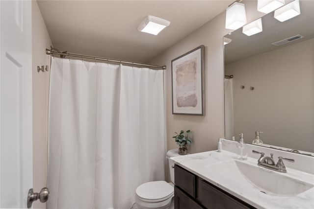 1813 NW 8th Street, Grimes, IA 50111