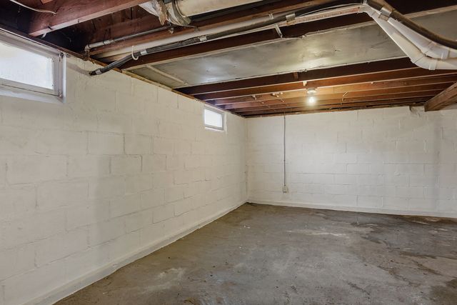 909 Cleveland Road, Colona, IL 61282