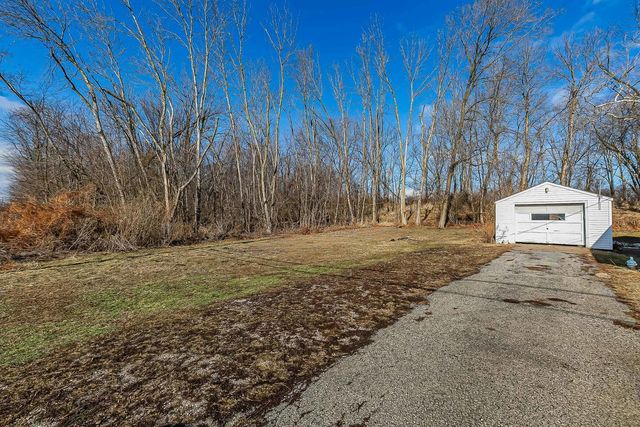 909 Cleveland Road, Colona, IL 61282