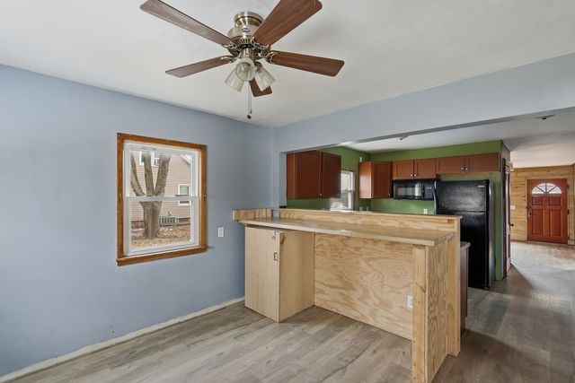 909 Cleveland Road, Colona, IL 61282