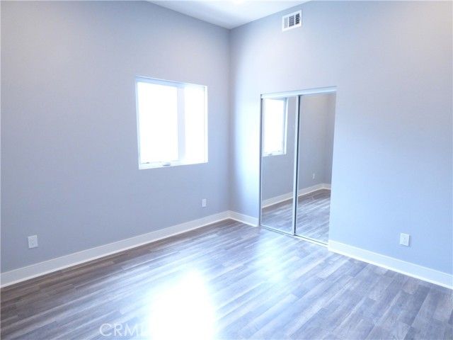 1923 Holly Drive, Los Angeles, CA 90068