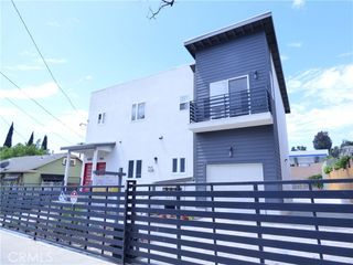 1923 Holly Drive, Los Angeles, CA 90068