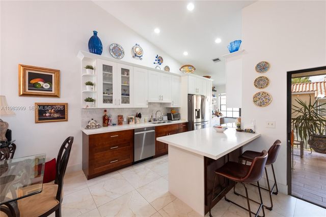 3212 Arbor Lane 2407, Hollywood, FL 33021