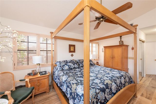 3212 Arbor Lane 2407, Hollywood, FL 33021