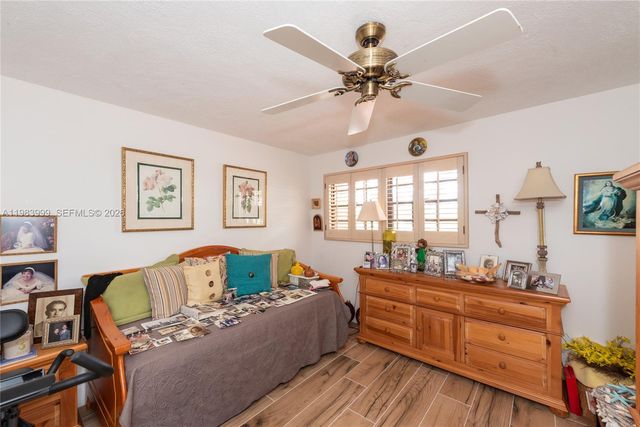 3212 Arbor Lane 2407, Hollywood, FL 33021