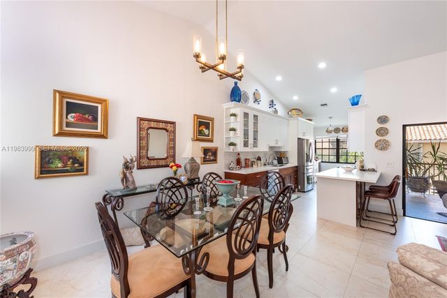 3212 Arbor Lane 2407, Hollywood, FL 33021