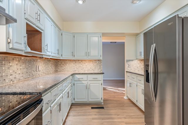 31 Volunteer Cir, Carthage, TN 37030
