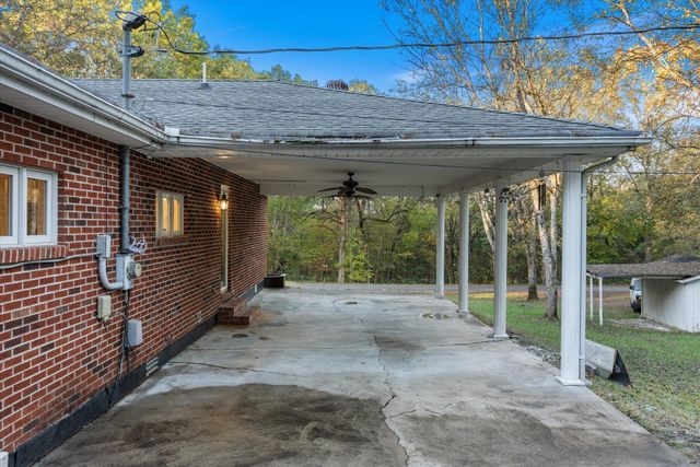 31 Volunteer Cir, Carthage, TN 37030