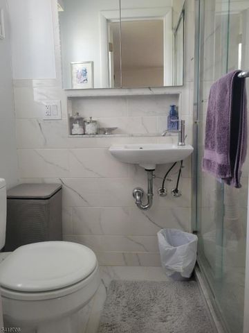 117 Tillotson Rd, Fanwood Boro, NJ 07023