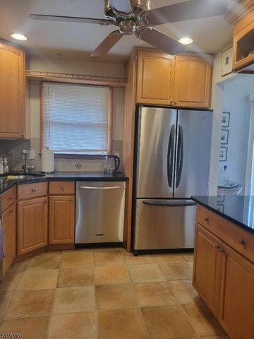 117 Tillotson Rd, Fanwood Boro, NJ 07023