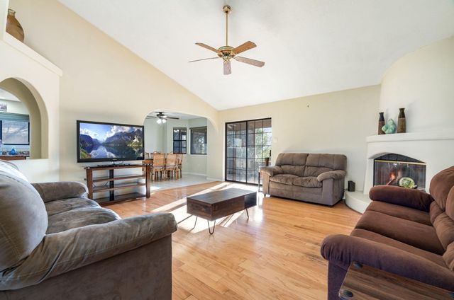713 Lee Trevino Drive, Rio Communities, NM 87002