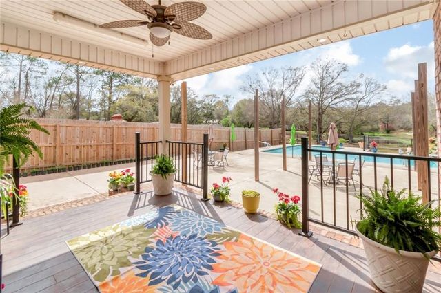 6352 Mcdonald Road, Theodore, AL 36582