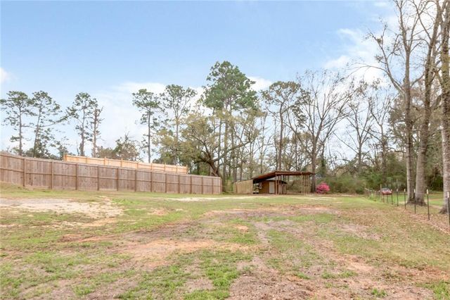 6352 Mcdonald Road, Theodore, AL 36582