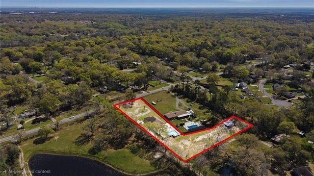 6352 Mcdonald Road, Theodore, AL 36582