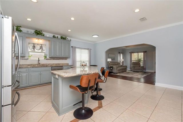 6352 Mcdonald Road, Theodore, AL 36582