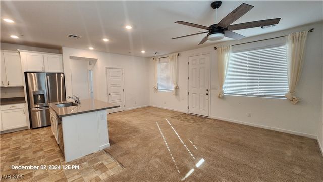 7340 North Decatur Boulevard 2, Las Vegas, NV 89131