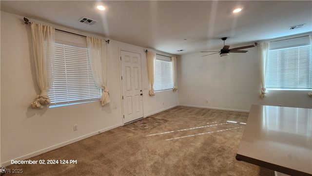 7340 North Decatur Boulevard 2, Las Vegas, NV 89131