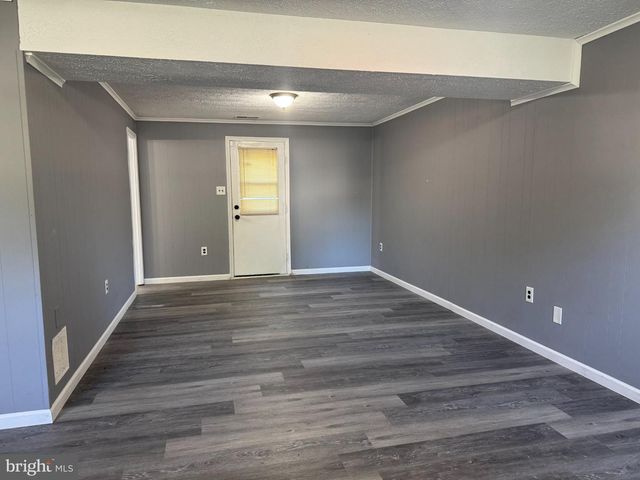 9201 51ST AVE, College Park, MD 20740