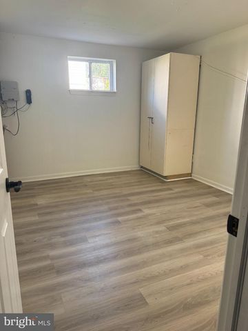 9201 51ST AVE, College Park, MD 20740