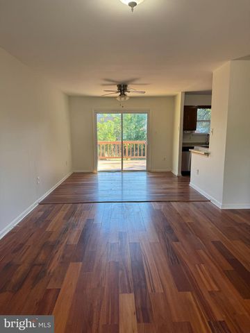 9201 51ST AVE, College Park, MD 20740