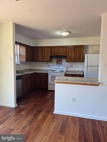 9201 51ST AVE, College Park, MD 20740