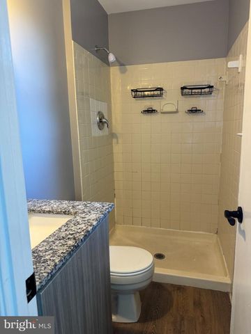 9201 51ST AVE, College Park, MD 20740