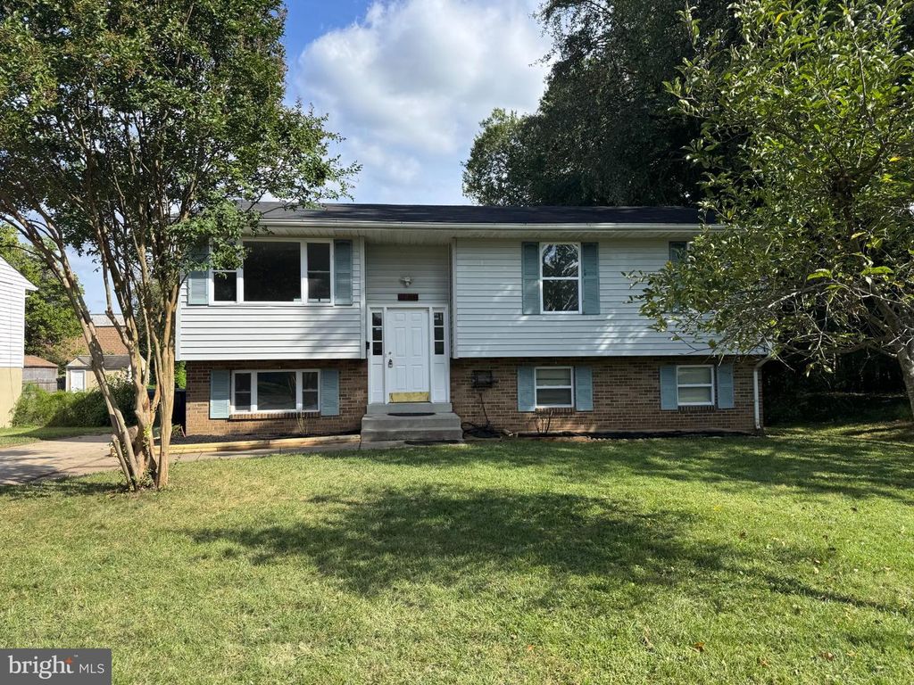 9201 51ST AVE, College Park, MD 20740