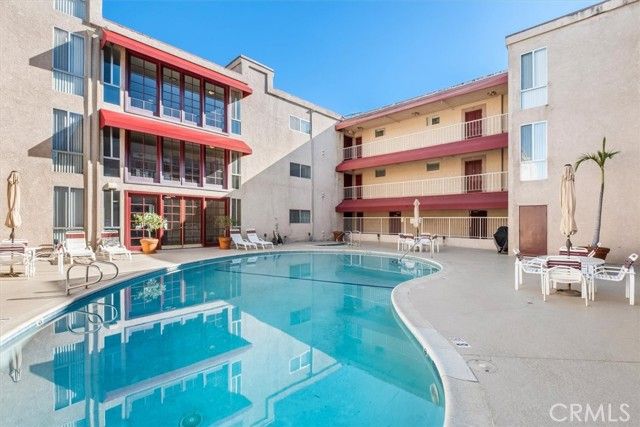 4487 Colbath 101, Sherman Oaks, CA 91423