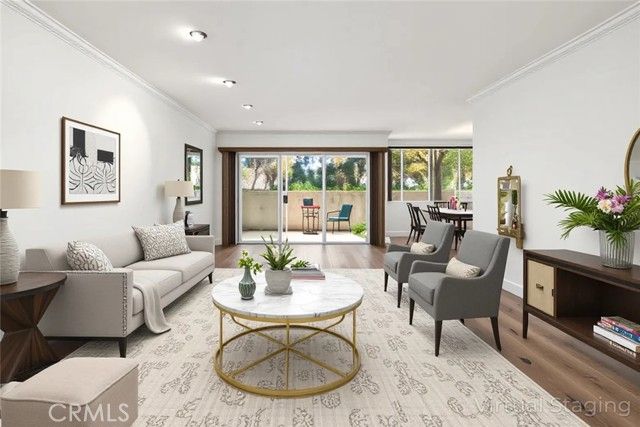 4487 Colbath 101, Sherman Oaks, CA 91423