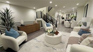 687 Doheny, Costa Mesa, CA 92627