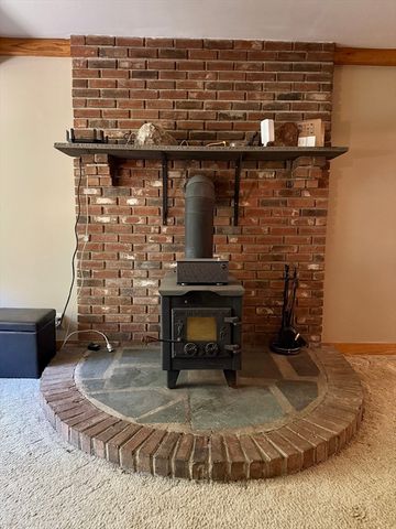 208 Worthington Rd, Huntington, MA 01050