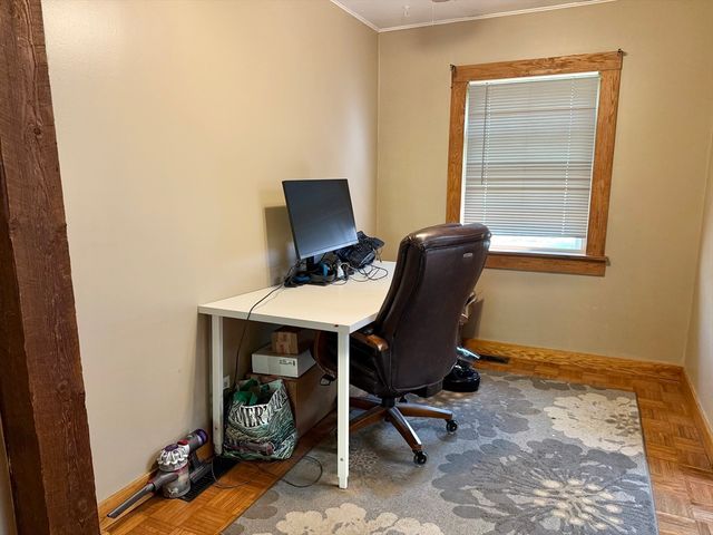 208 Worthington Rd, Huntington, MA 01050