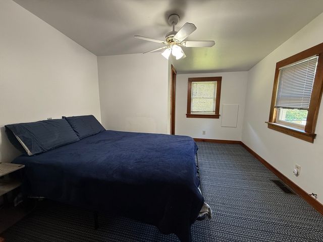 208 Worthington Rd, Huntington, MA 01050