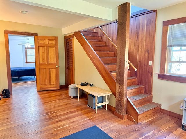 208 Worthington Rd, Huntington, MA 01050