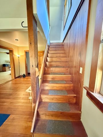 208 Worthington Rd, Huntington, MA 01050