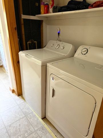 208 Worthington Rd, Huntington, MA 01050