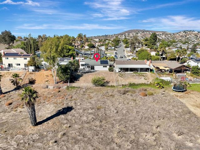 9421 Avenida Acero, Spring Valley, CA 91977