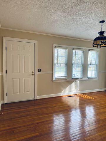 310 W. Hillcrest Ave., Union, SC 29379