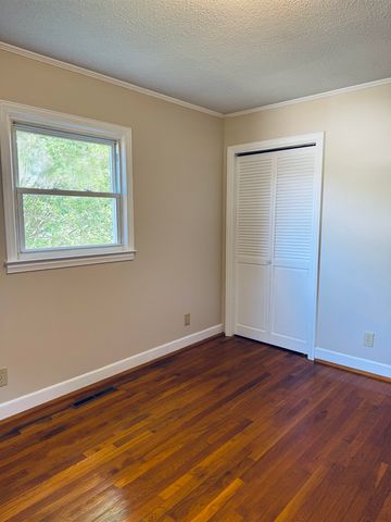 310 W. Hillcrest Ave., Union, SC 29379